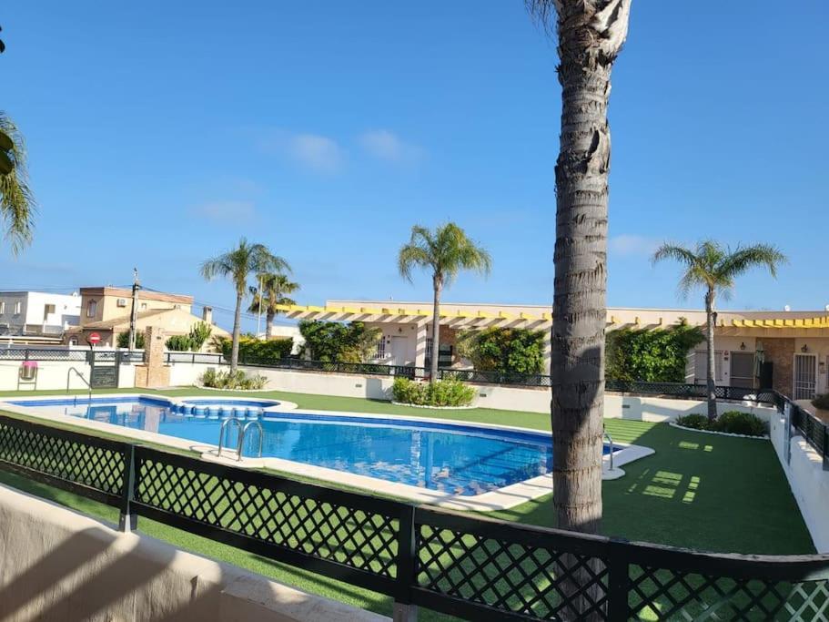 Magnifico Adosado Con Piscina Y Barbacoa Vila Campoamor Exterior foto